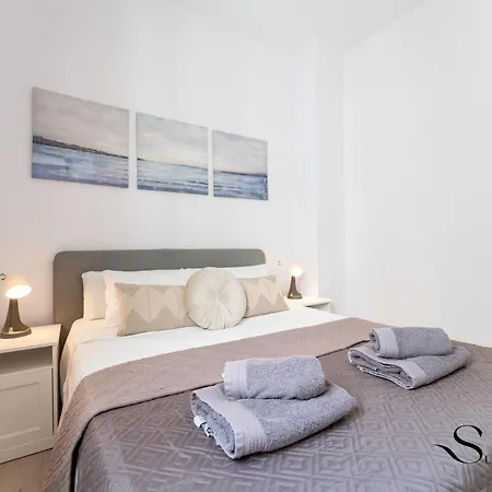 Escape - Beach&restaurants Fuengirola